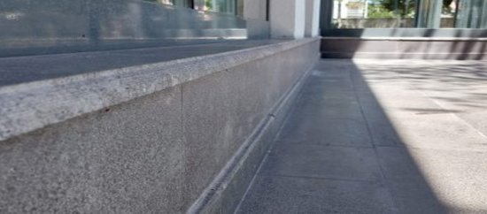 Bazalt Süpürgelik Taşı